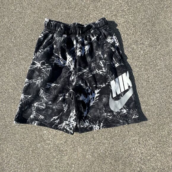 Nike Other - Nike Sportswear Sweat Short Boys Youth XL French Terry Camo Leaf Black Sports